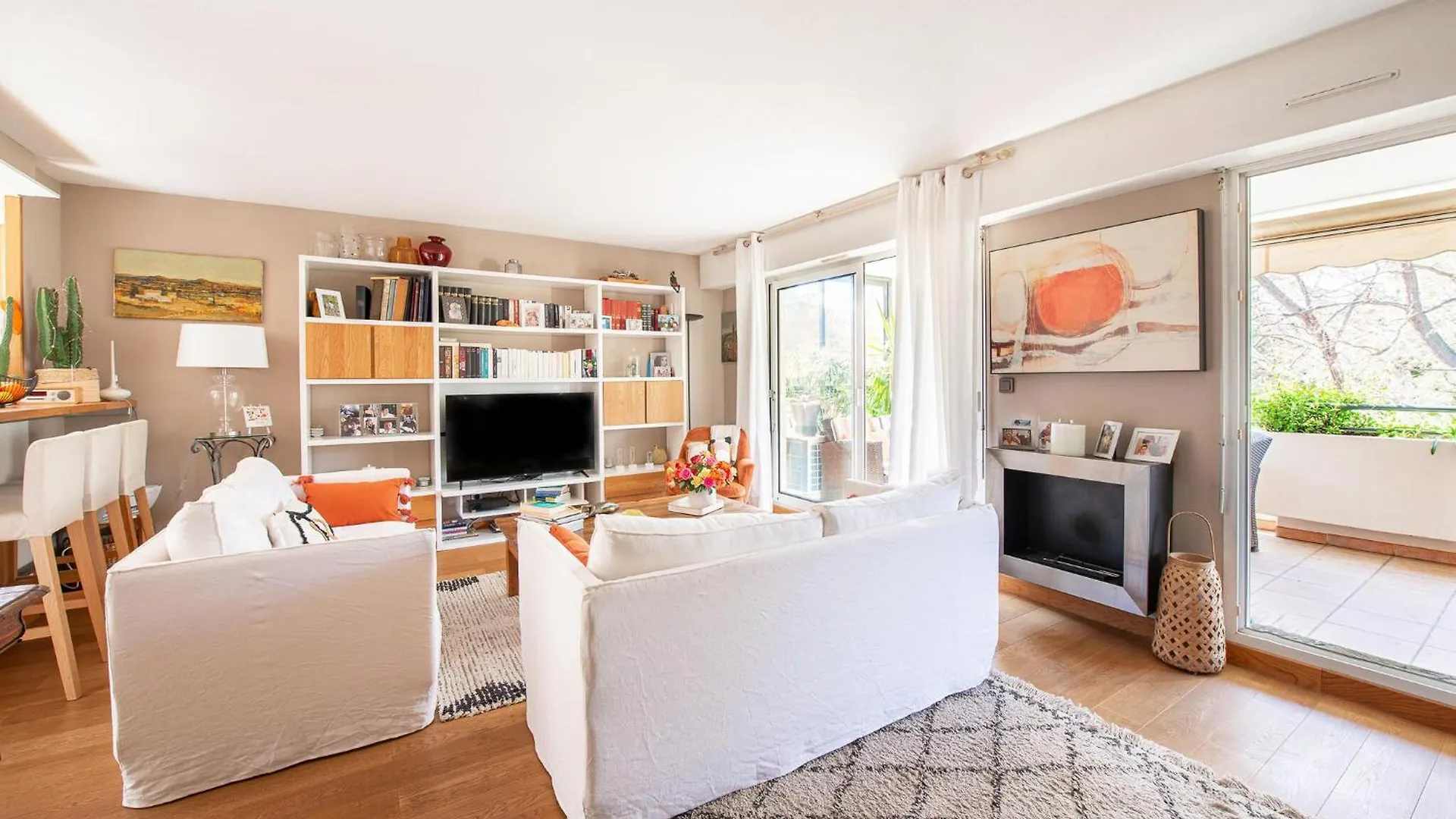 Nice Apartment In Marseille With Kitchen 0*,